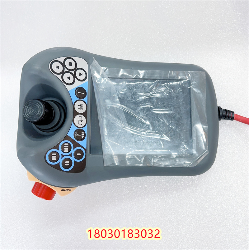 DSQC679 3HAC028357-001 (4).jpg