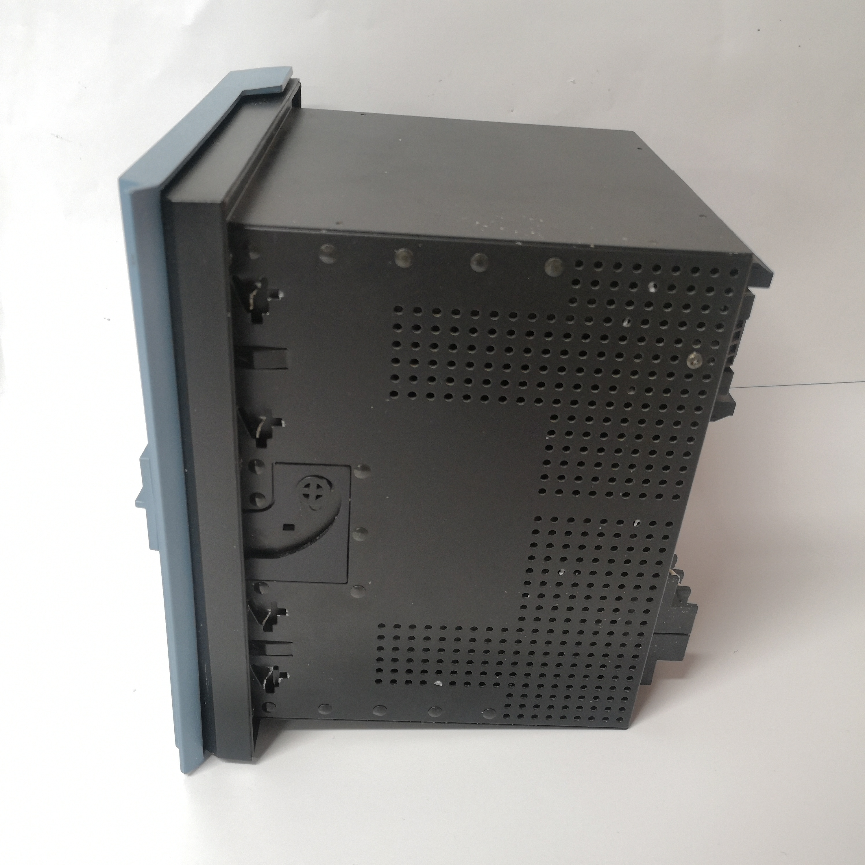 GE SR489-P5-HI-A20-E  (2).jpg