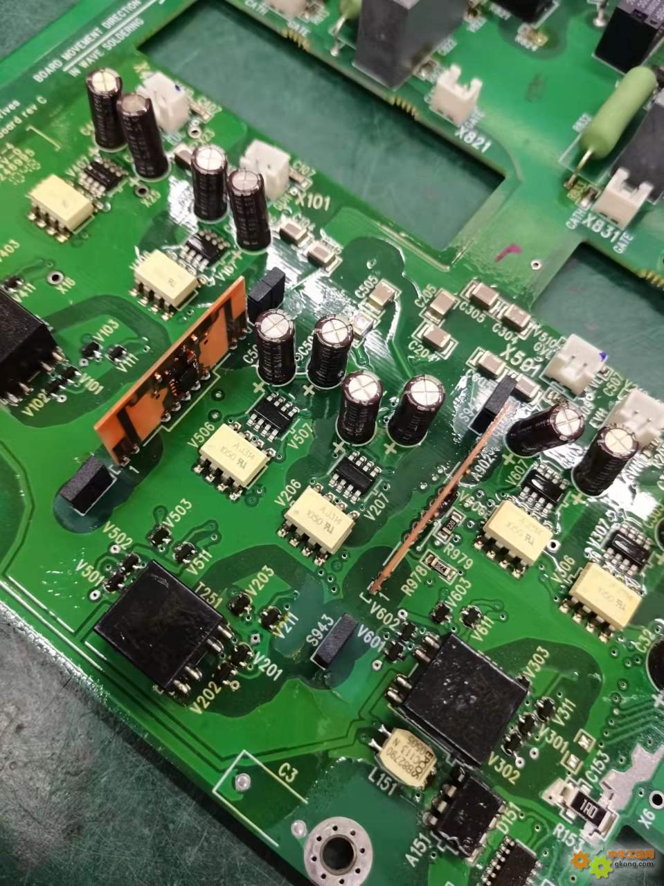 ABB RINT-5611C 提供3种网络接口功率板